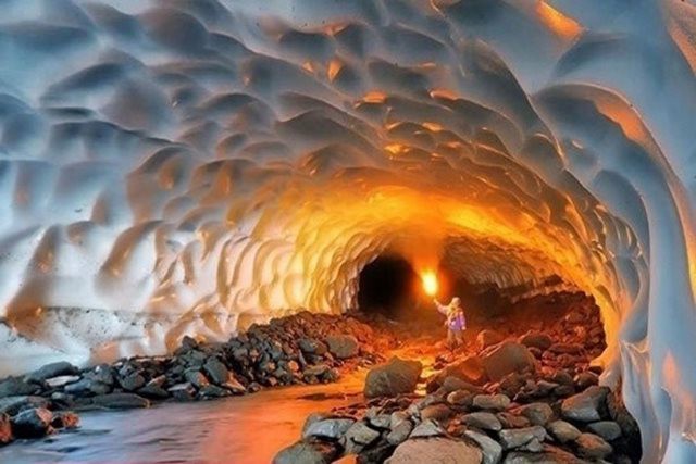 The Namakdan Cave in Qeshm: The World's Largest Salt Cave